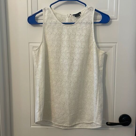 Theory White Lace Sleeveless Top - Picture 1 of 6